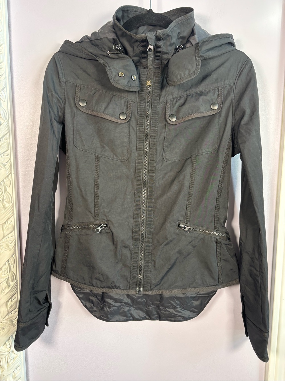 lululemon athletica Out and About Black Hooded Jacket Removable Hood Size 6